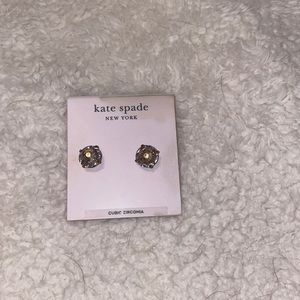 Kate Spade earrings ♠️